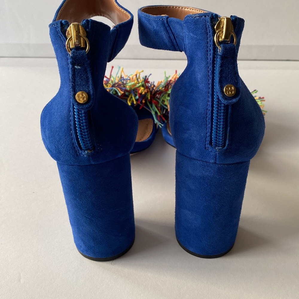 BCBGMaxAzria Blue Elegant Heels - Picture 4 of 7